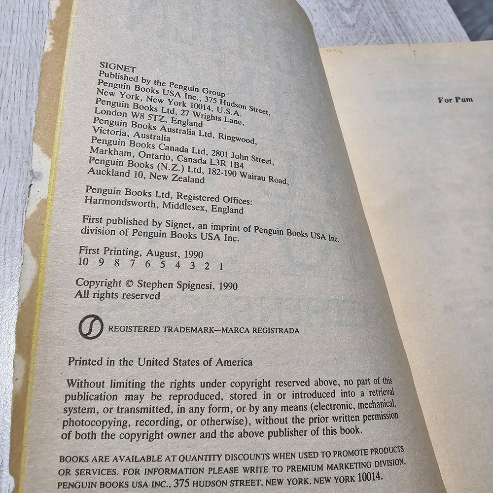 The Stephen King Quiz Book - mass market paperback Spignesi, Stephen - Picture 3 of 3